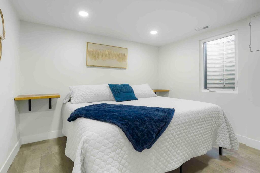 Sleeps 16 - 15 Min/Downtown, 10 Min/Medical Center Villa Aurora Dış mekan fotoğraf
